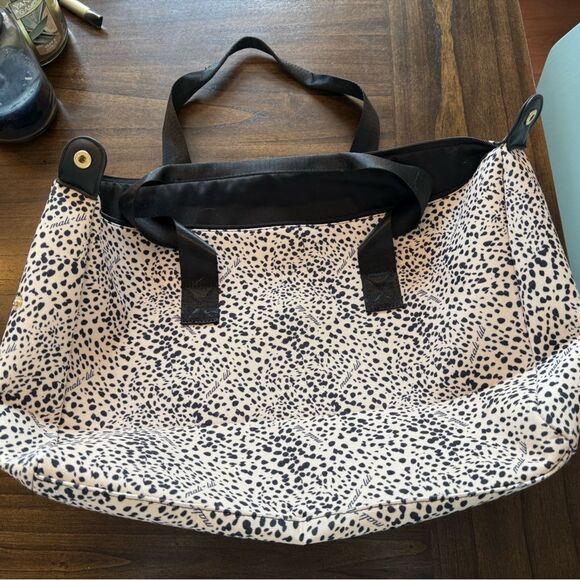 Mali Lilli leopard print weekender Women's Bag - Picture 6 of 6